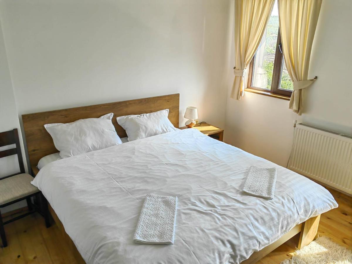 Rimovata Kashta Guest House Leshten Eksteriør billede