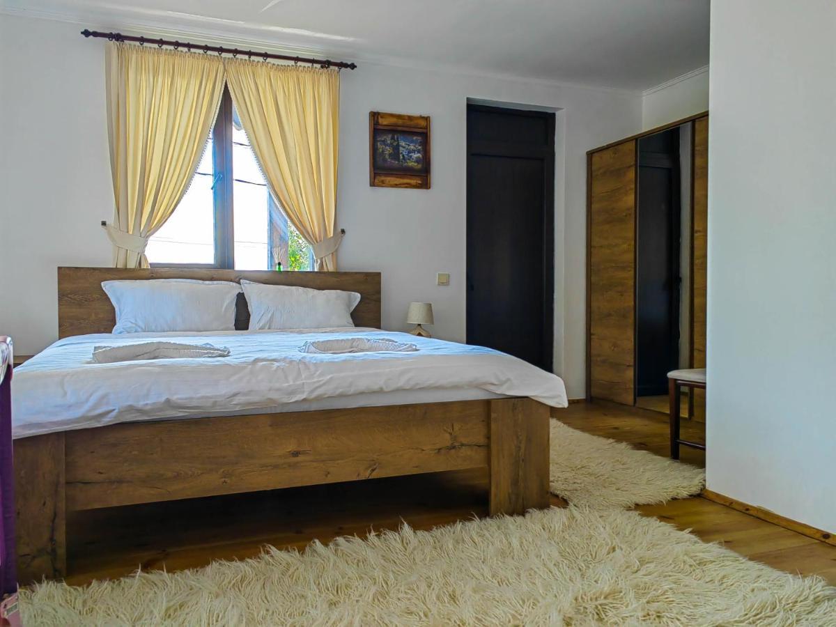 Rimovata Kashta Guest House Leshten Eksteriør billede